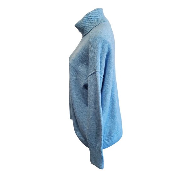 Vince Camuto Womens Light Blue Oversized Cozy Turtleneck Sweater Sz XS - Picture 6 of 10